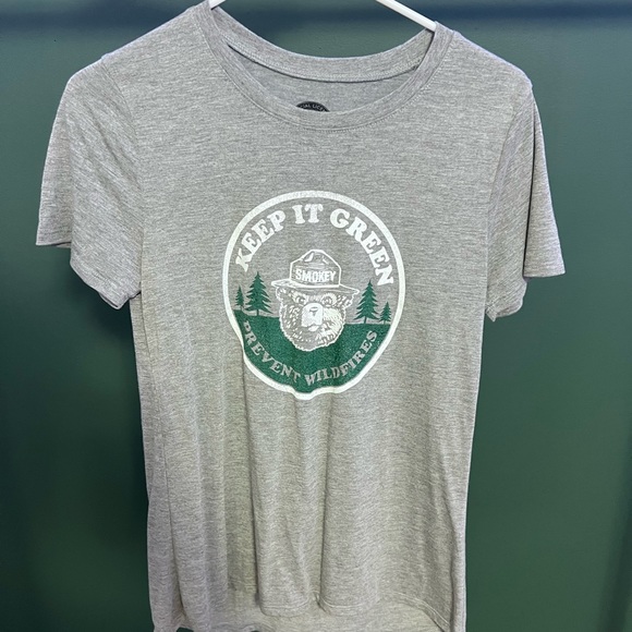 Official License Shirt - Picture 1 of 2